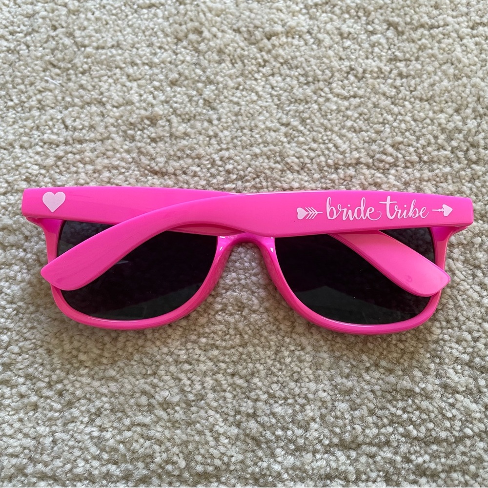 NWOT Hot Pink Bachelorette Sunglasses Rayban Wayfarer-inspired “Bride Tribe”